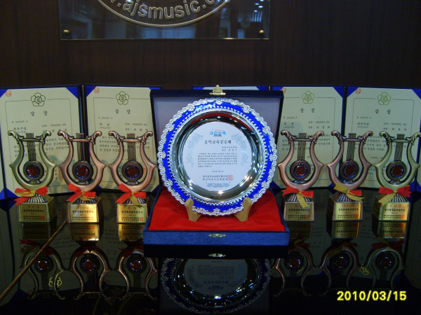 fbdc18b6fb26ec8d6daf5060712a9e6e_1766228236_4294.JPG